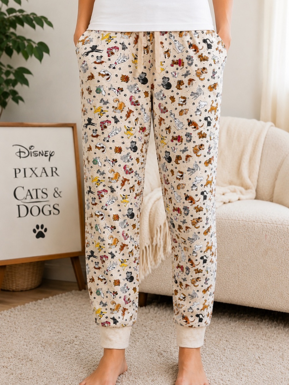 Disney Pixar Cats & Dogs Joggers Small Aristocats Dalmatians Lounge Pants
